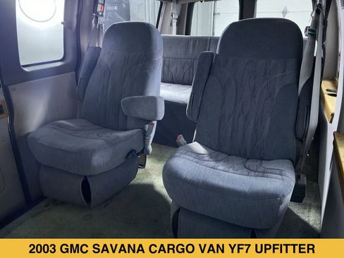 Used 2003 GMC Savana 1500 w/ Preferred Equipment Group 3 RWD image 19