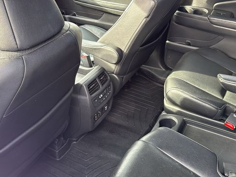 Used 2017 Honda Pilot Elite image 31