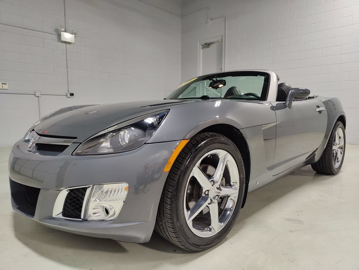 Used 2008 Saturn Sky Red Line RWD image 20