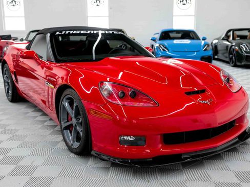 Used 2012 Chevrolet Corvette Grand Sport w/ 4LT Preferred Equipment Group image 95