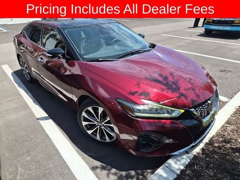 Used 2019 Nissan Maxima Platinum w/ Illumination Package FWD image 2