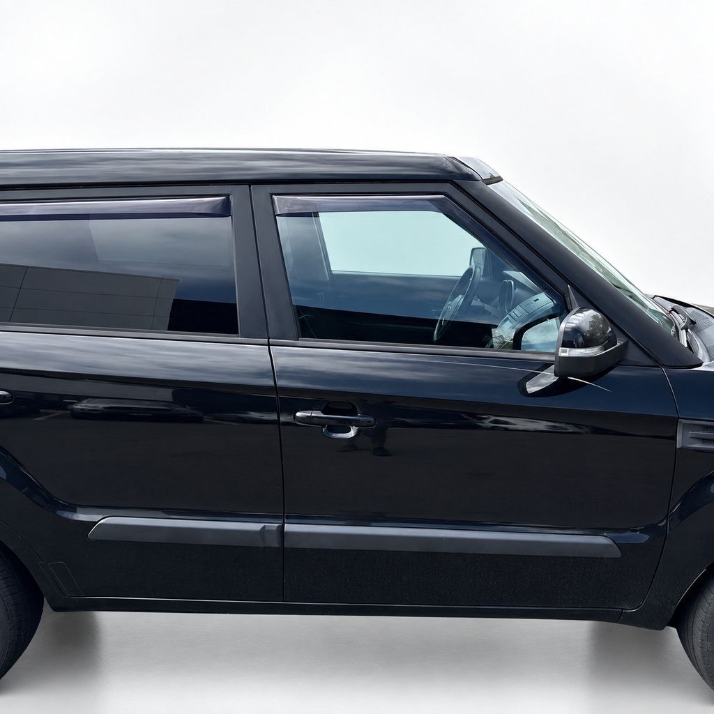 Used 2012 Kia Soul + FWD image 14