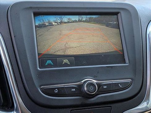 Used 2018 Chevrolet Equinox LT image 7