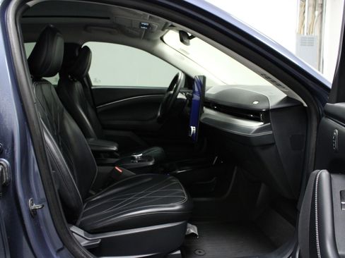 Used 2021 Ford Mustang Mach-E California Route 1 image 16