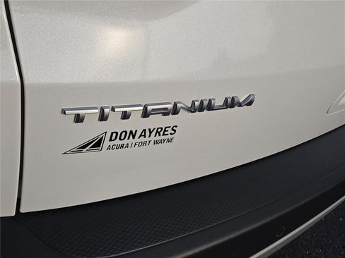 Used 2021 Ford Escape Titanium AWD/4WD image 31