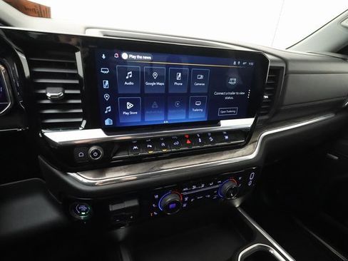 Used 2025 Chevrolet Silverado 1500 LTZ w/ Z71 Off-Road Package image 17