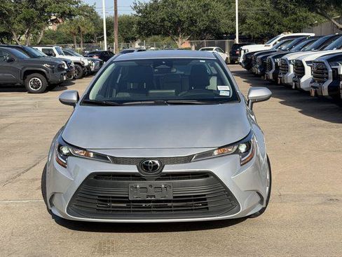 Certified 2026 Toyota Corolla LE FWD image 2