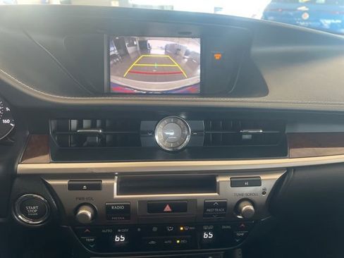 Used 2018 Lexus ES 350 image 29