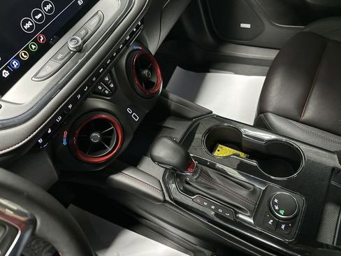 Used 2024 Chevrolet Blazer RS w/ Enhanced Convenience Package FWD image 14