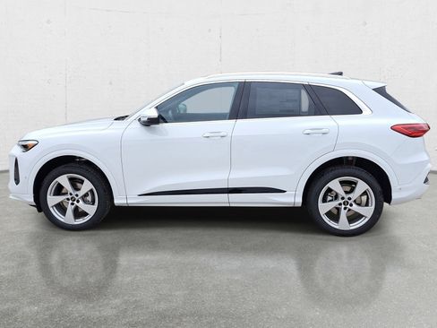 New 2026 Audi Q5 Premium Plus AWD/4WD image 8