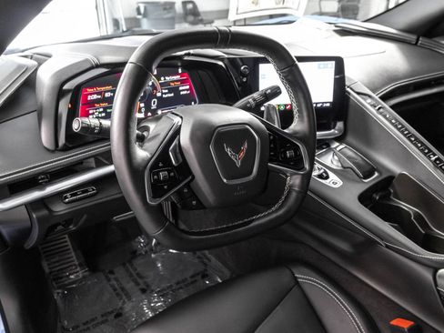 Used 2023 Chevrolet Corvette Stingray Preferred Cpe w/ Battery Protection Package RWD image 4