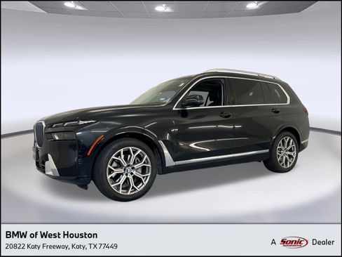 Certified 2024 BMW X7 xDrive40i image 1