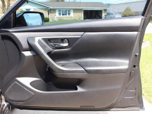 Used 2016 Nissan Altima 2.5 S w/ Power Driver Seat Package image 33