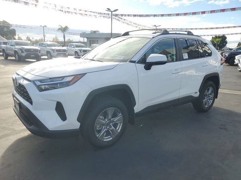 New 2025 Toyota RAV4 LE image 7