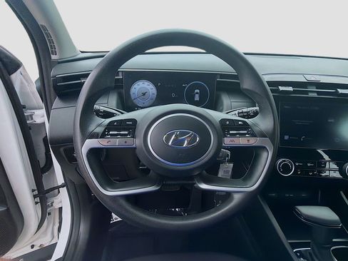 Used 2024 Hyundai Tucson SE FWD image 8