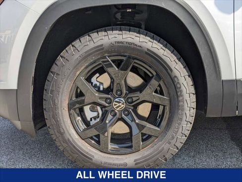 New 2024 Volkswagen Atlas Peak Edition SEL AWD/4WD image 6