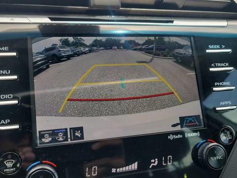 Used 2020 Toyota Camry XSE FWD image 18