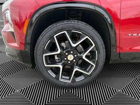 New 2026 Chevrolet Traverse High Country image 9