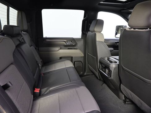 Used 2024 Chevrolet Silverado 2500 ZR2 w/ ZR2 Bison Edition image 18