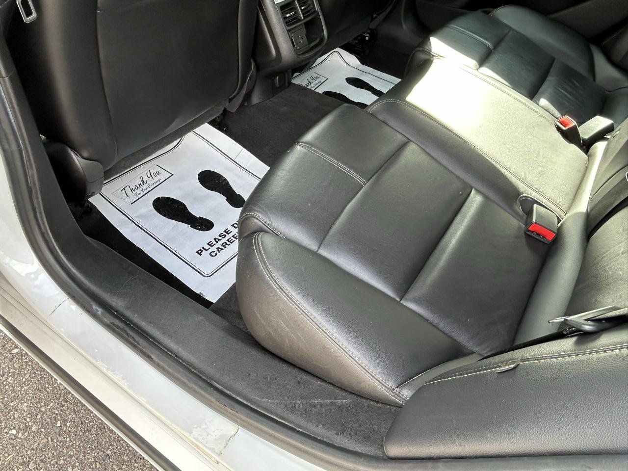 Used 2016 Chevrolet Impala LT w/ Leather Package FWD image 10