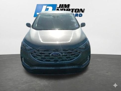 Used 2023 Ford Edge Titanium w/ Class II Trailer Tow Package AWD/4WD image 3