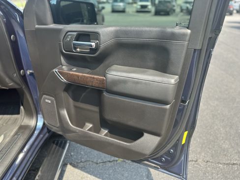 Used 2020 GMC Sierra 1500 Denali w/ Denali Ultimate Package AWD/4WD image 16