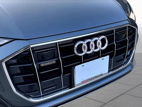 Used 2023 Audi Q8 Premium Plus AWD/4WD image 33