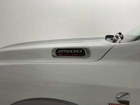 Used 2020 RAM 2500 Laramie AWD/4WD image 11
