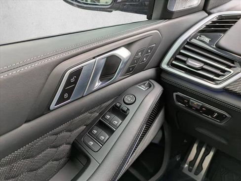 Used 2022 BMW X5 M w/ Competition Package image 19