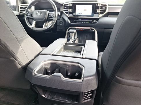 Used 2026 Toyota Tundra SR5 AWD/4WD image 31