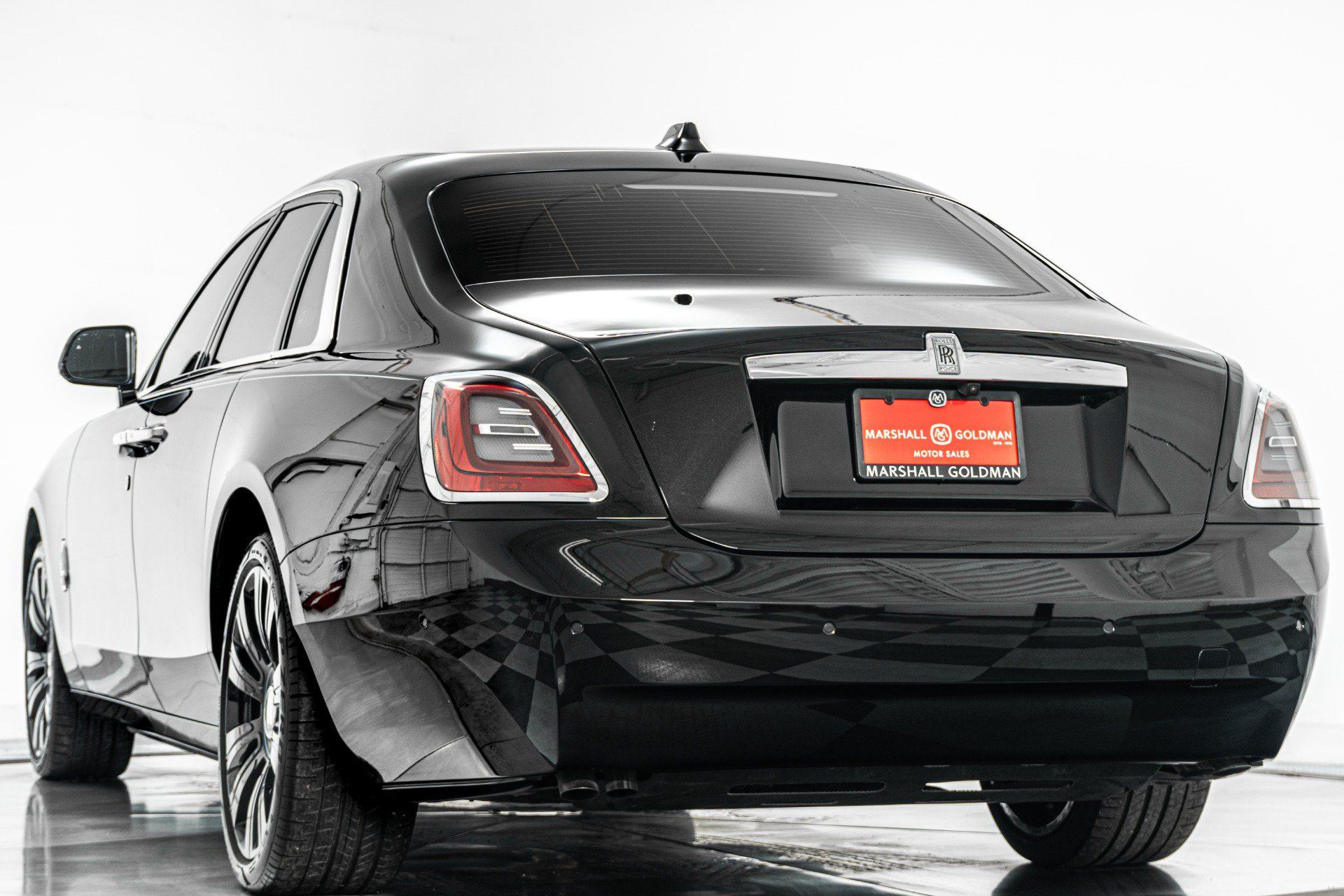 Used 2022 Rolls-Royce Ghost w/ Ghost Package AWD/4WD image 7