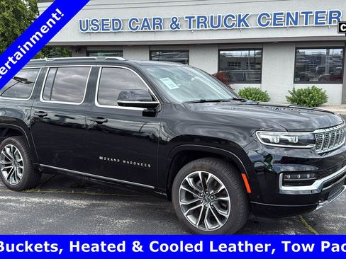 Used 2023 Jeep Grand Wagoneer L Series III w/ Rear Seat Video Group 1 AWD/4WD image 1