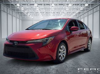 Used 2020 Toyota Corolla LE video 1