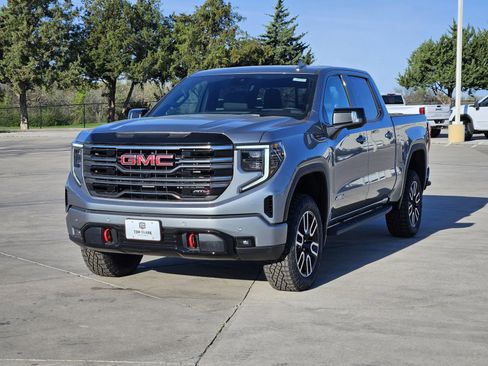 New 2026 GMC Sierra 1500 AT4 w/ AT4 Premium Package AWD/4WD image 2