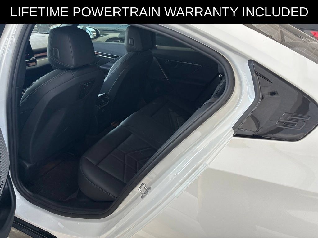 Used 2026 BMW 540i xDrive AWD/4WD image 10