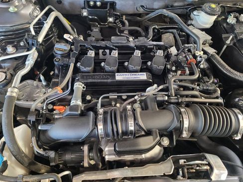 Used 2019 Honda Accord LX image 30