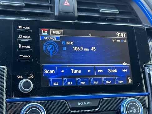 Used 2019 Honda Civic Sport image 21