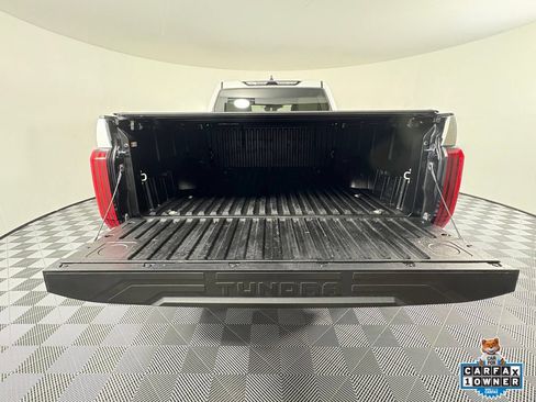 Used 2026 Toyota Tundra Limited AWD/4WD image 10