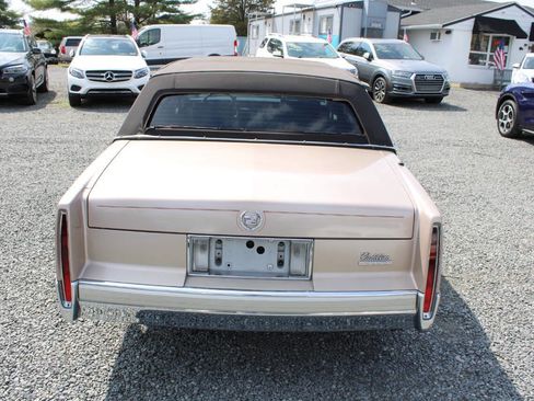 Used 1990 Cadillac De Ville Sedan image 8