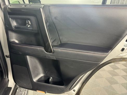 Used 2024 Toyota 4Runner TRD Off-Road Premium image 22