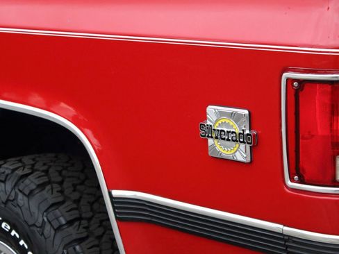 Used 1991 Chevrolet Blazer 4WD image 34
