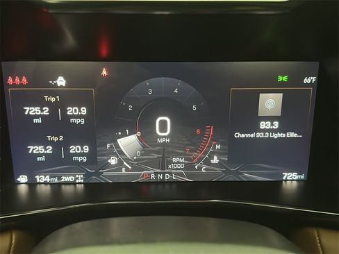 Used 2026 GMC Canyon AT4 image 14