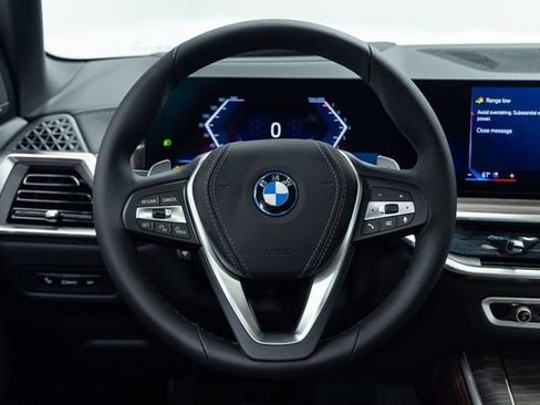 New 2026 BMW X5 xDrive50e w/ Climate Comfort Package AWD/4WD image 17