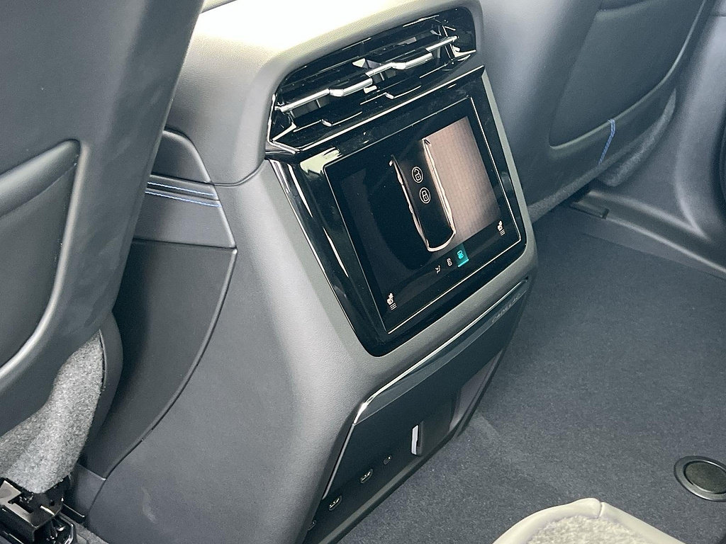 New 2026 Cadillac Escalade IQ Sport 1 AWD/4WD image 30