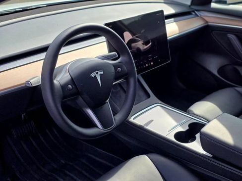 Used 2023 Tesla Model 3 Long Range AWD/4WD image 12