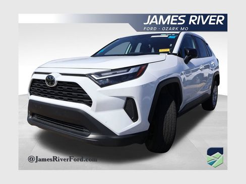 Used 2025 Toyota RAV4 LE FWD image 1