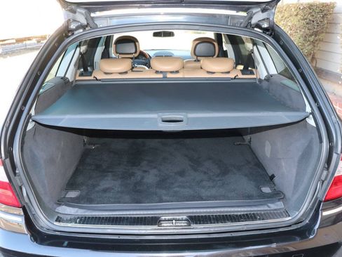 Used 2006 Mercedes-Benz E 500 4MATIC Wagon image 46