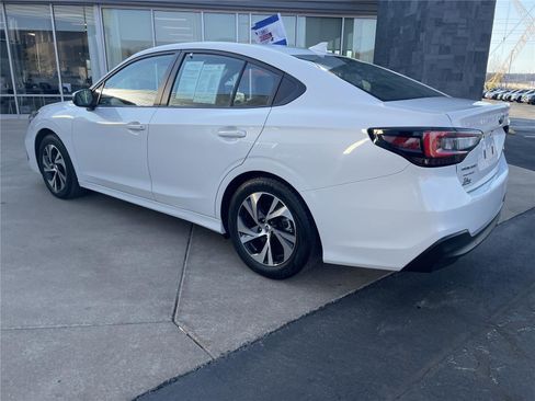 Used 2025 Subaru Legacy Premium AWD/4WD image 3