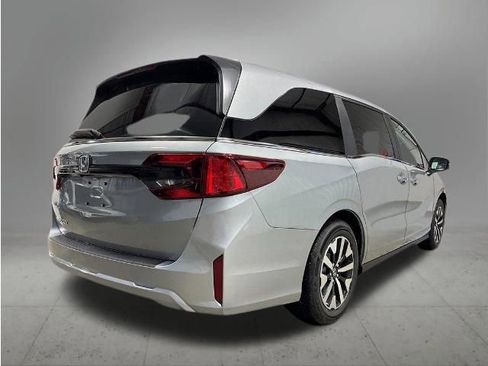 New 2026 Honda Odyssey EX-L image 5