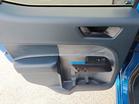 Used 2025 Ford Maverick Lobo image 7